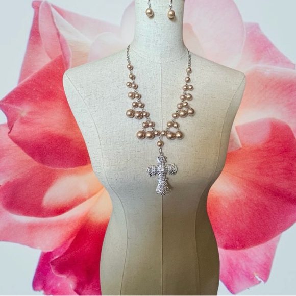 Chandelier Champagne Pearl Crystal Renaissance Cross Necklace & Earrings Set - Picture 5 of 8